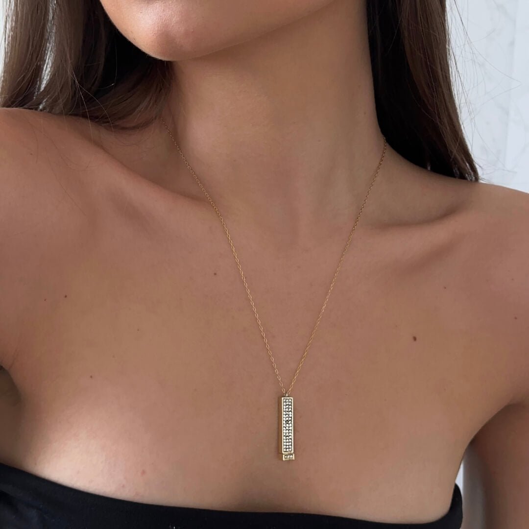 Hidden Message Love Necklace – The Perfect Romantic Gift